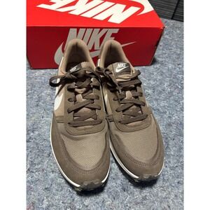 Nike Waffle NAV Men's 10 Women's 11.5 Sneakers Brown White Casual Running‎ Shoes